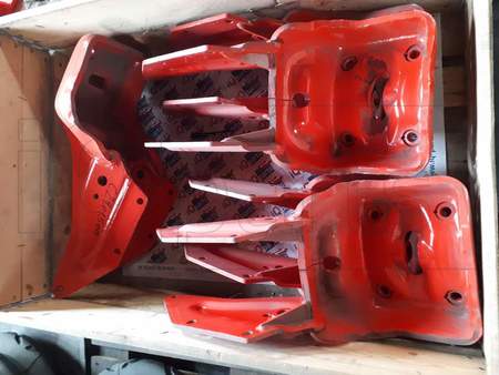 TRAEGER GRINDELTR. NON-STOP STEINS.