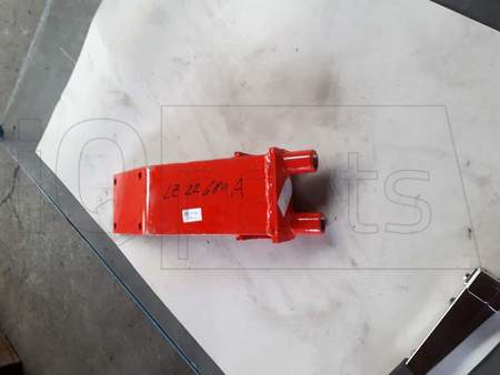 DIVERSES STUETZRADTRAEGER GESCHWEISST