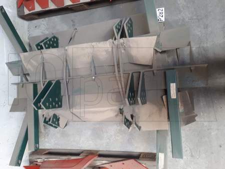 DIVERSES SCHLEPPBALKEN VORNE VORMONTIERT